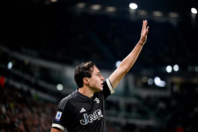 拉科鲁尼亚逆转胜利，豪取三连胜的简单介绍