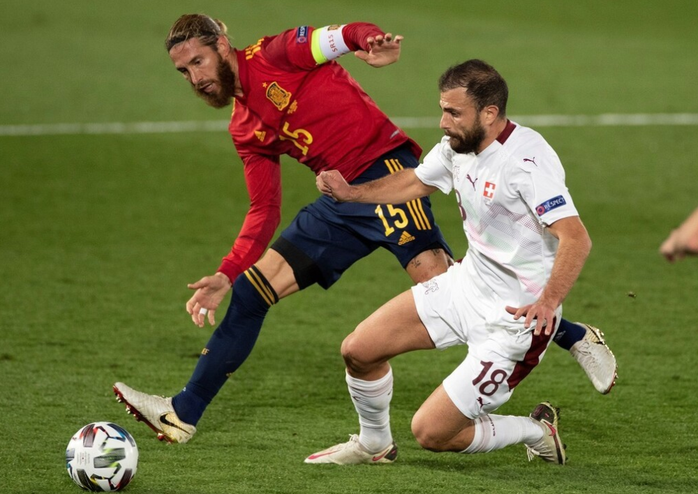 奥地利全取三分，小组出线形势一片清朗的简单介绍