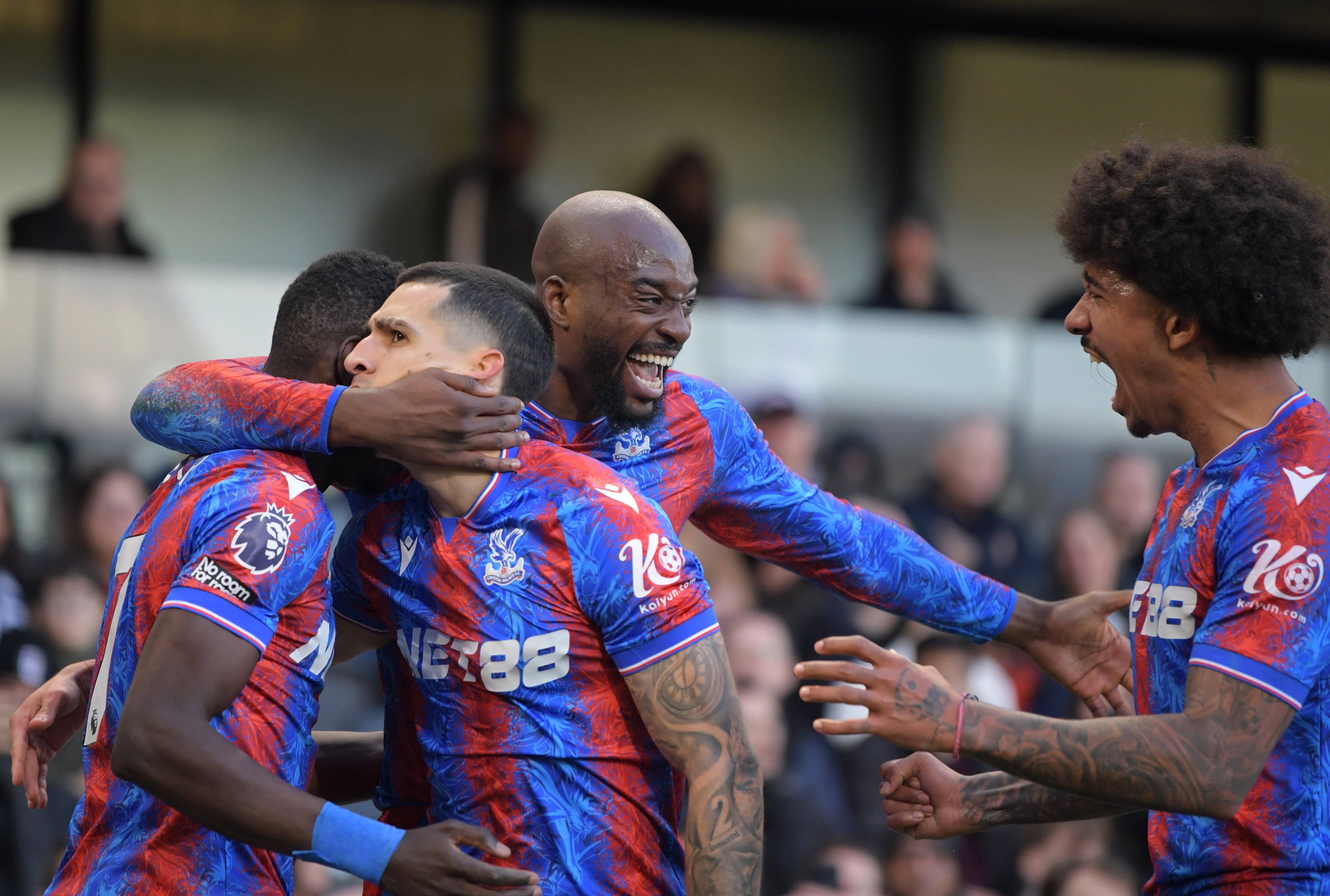 阿森纳客场战平水晶宫，莱诺神勇扑救