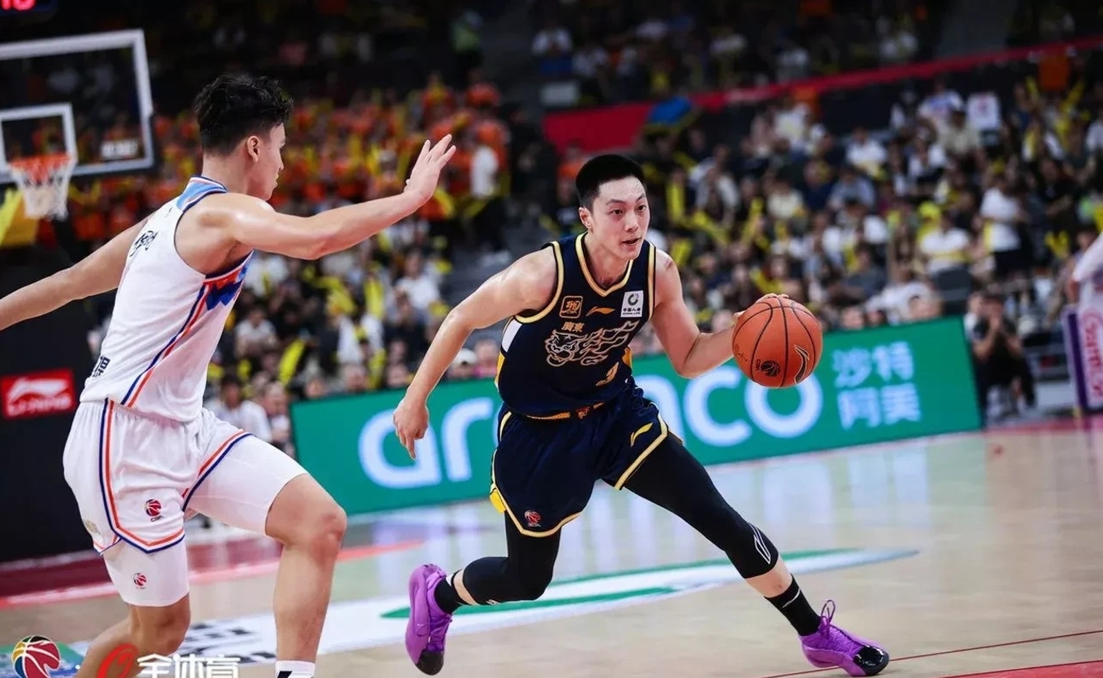 广州队主场胜新疆,豪取五连胜 广州队主场胜新疆,豪取五连胜