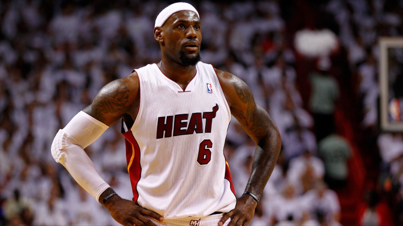 包含热火胜马刺,继续保持不败的势头的词条 包含热火胜马刺,继续保持不败的势头的词条