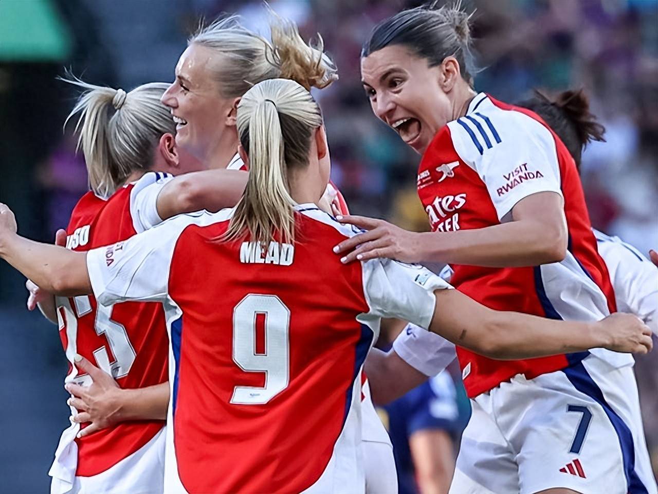 关于黑马崛起：欧洲足球新篇章开启的信息