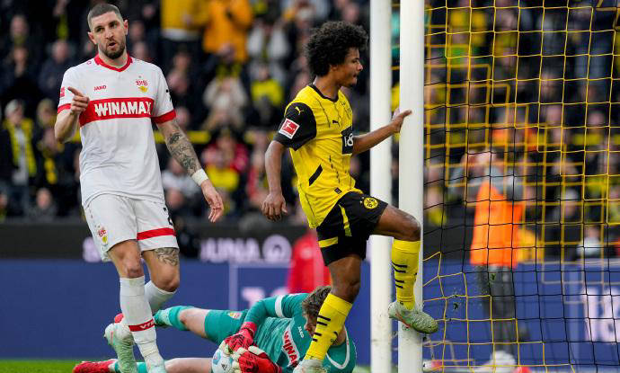 关于汉堡主场告负于斯图加特,连续三轮不胜的信息 关于汉堡主场告负于斯图加特,连续三轮不胜的信息