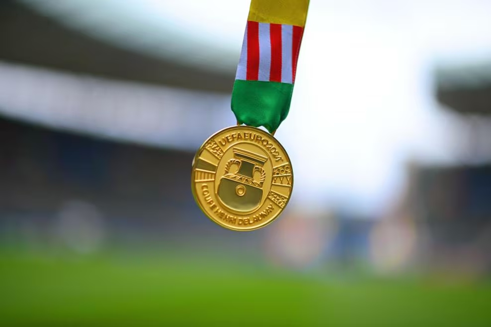 保加利亚智取先机!欧洲杯奖杯等你拿 保加利亚智取先机!欧洲杯奖杯等你拿