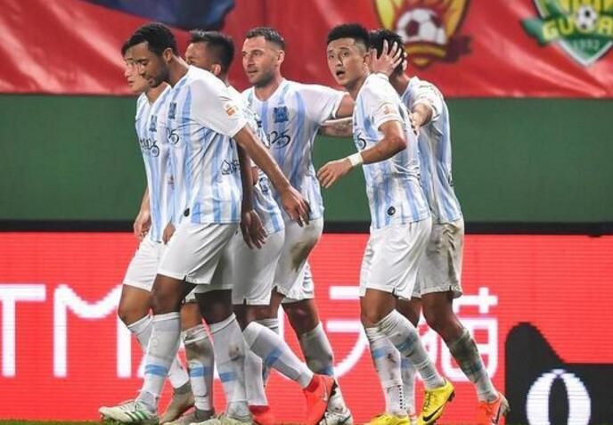 富力主场失利，球队深陷低迷！