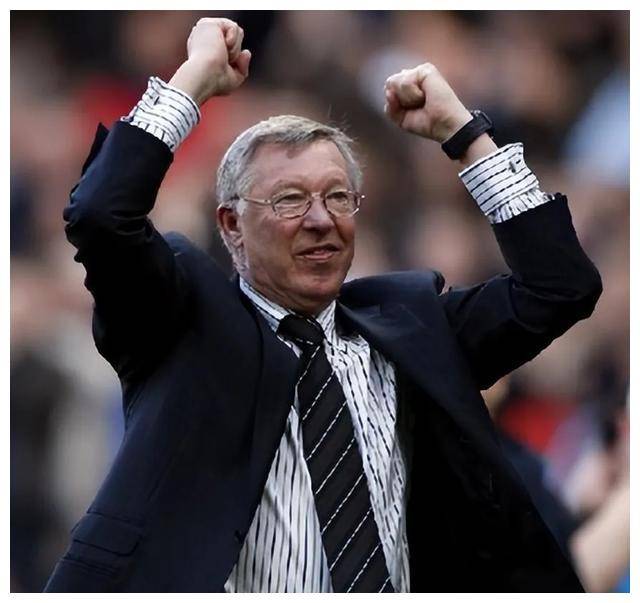 关于瓜迪奥拉教练的策略受到广泛关注，名气大增的信息