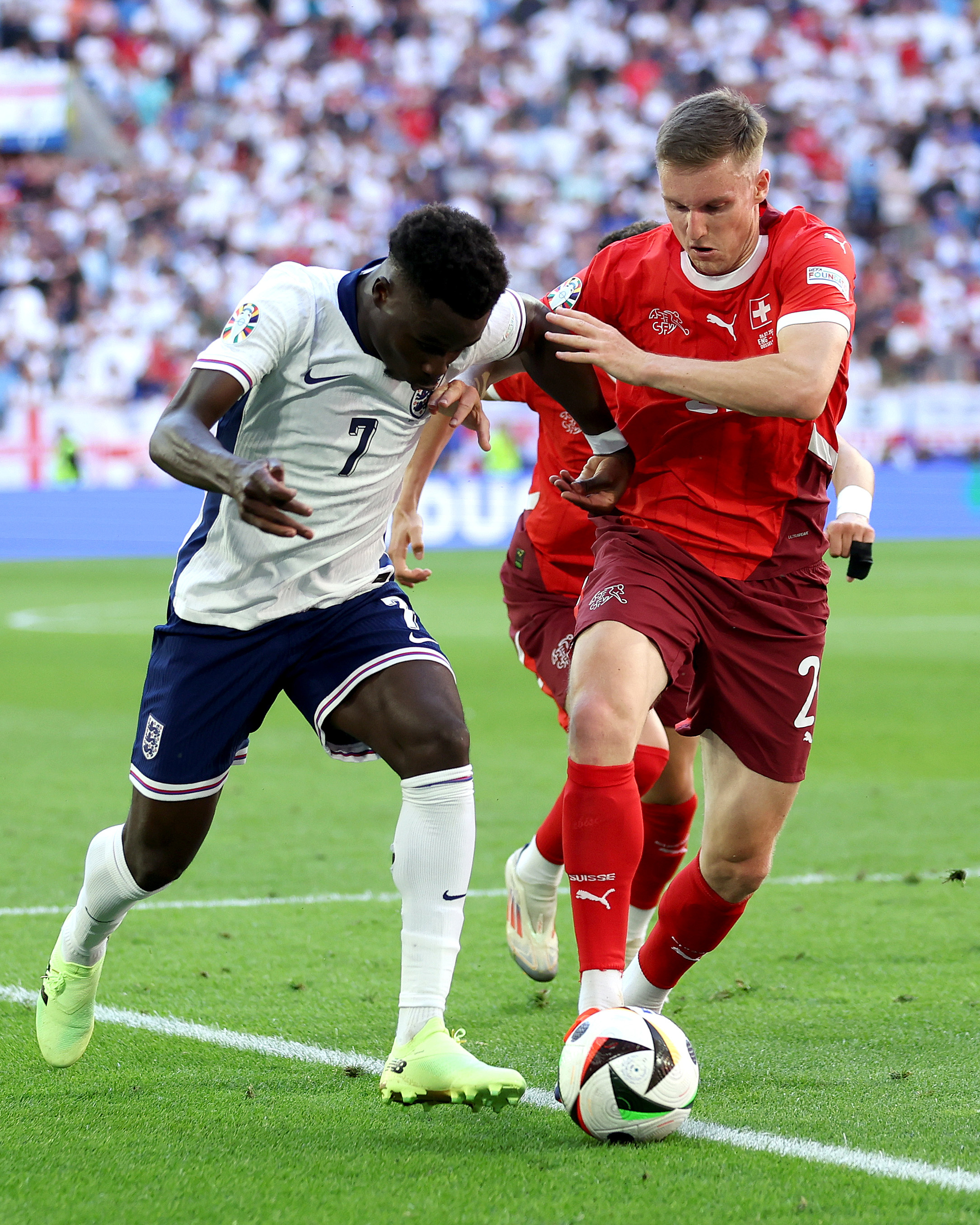 匈牙利队小胜斯洛伐克，晋级欧洲杯强赛的简单介绍