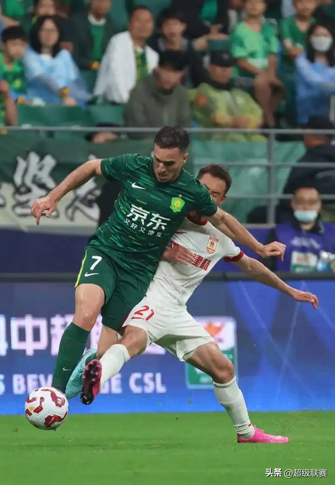 长春亚泰客场险胜浙江绿城，取得关键胜利的简单介绍